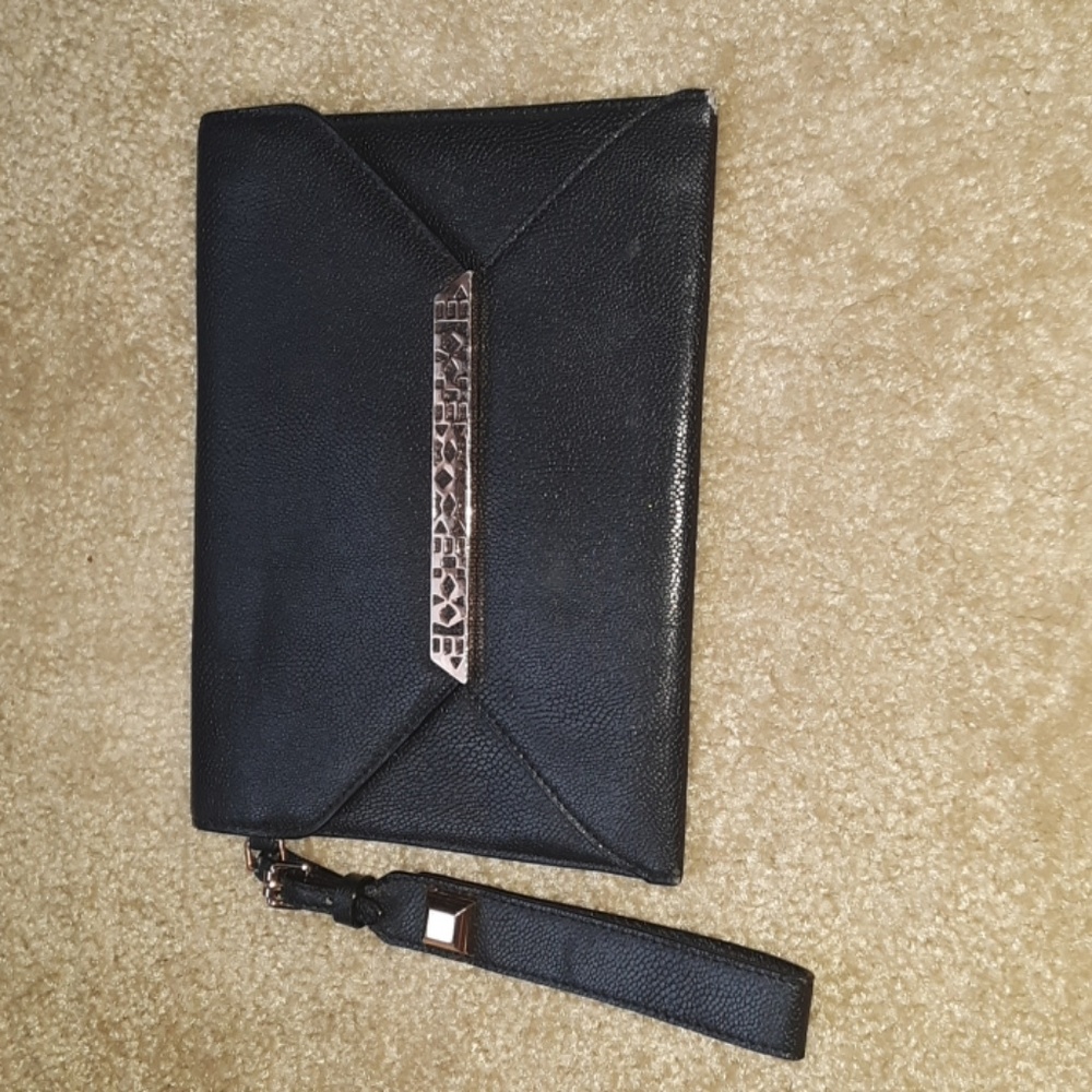 Stella & Dot black clutch